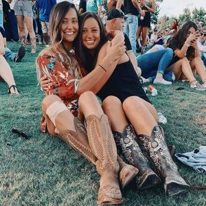 Meet your Posher, Tori